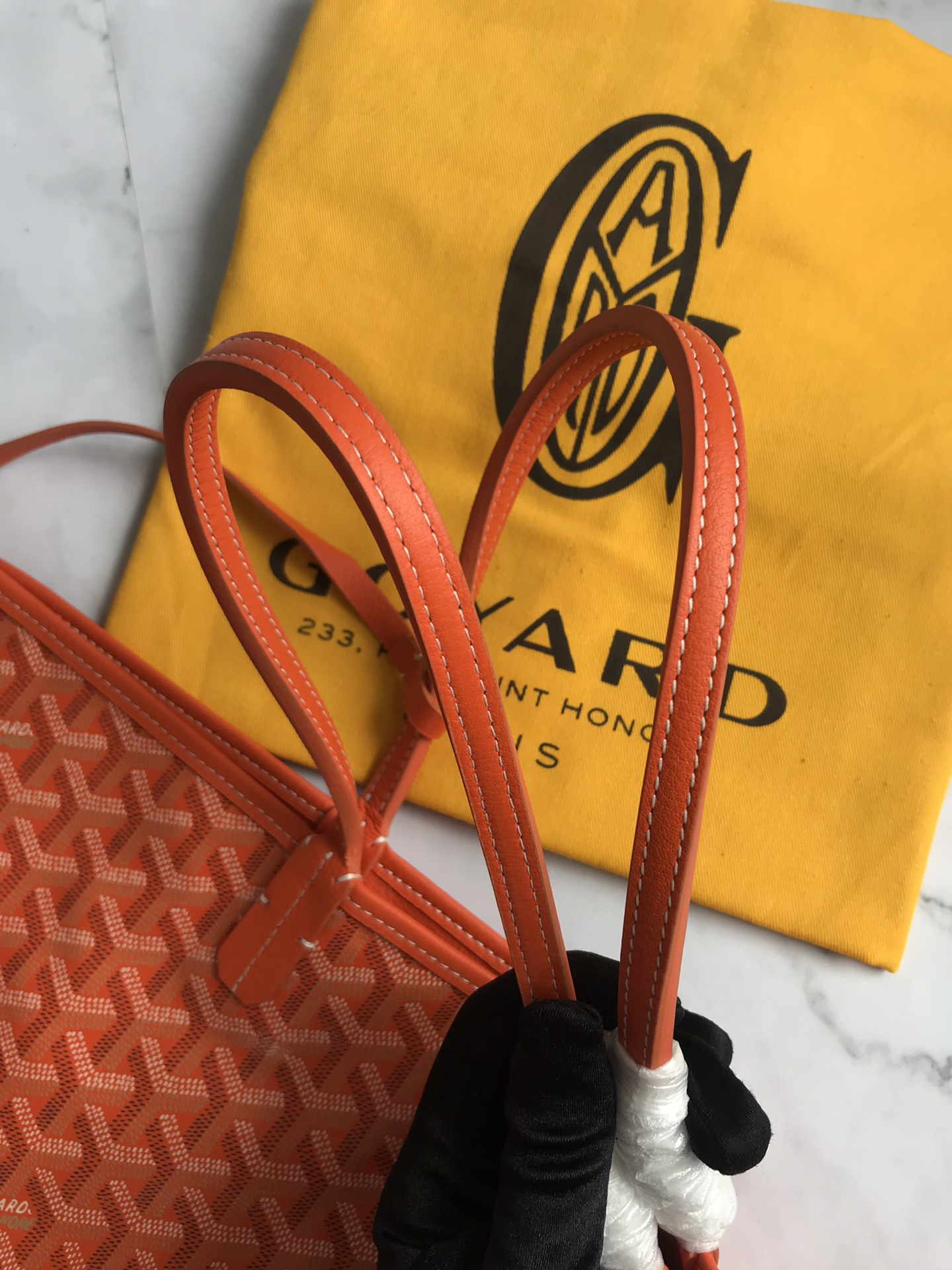 Anjou PM Reversible Tote Bag In Orange